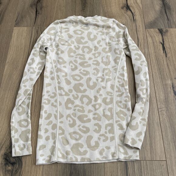 Sweaty Betty White Cream Glisten Seamless Long Sleeve Top Size UK XS US 4 - Picture 10 of 16